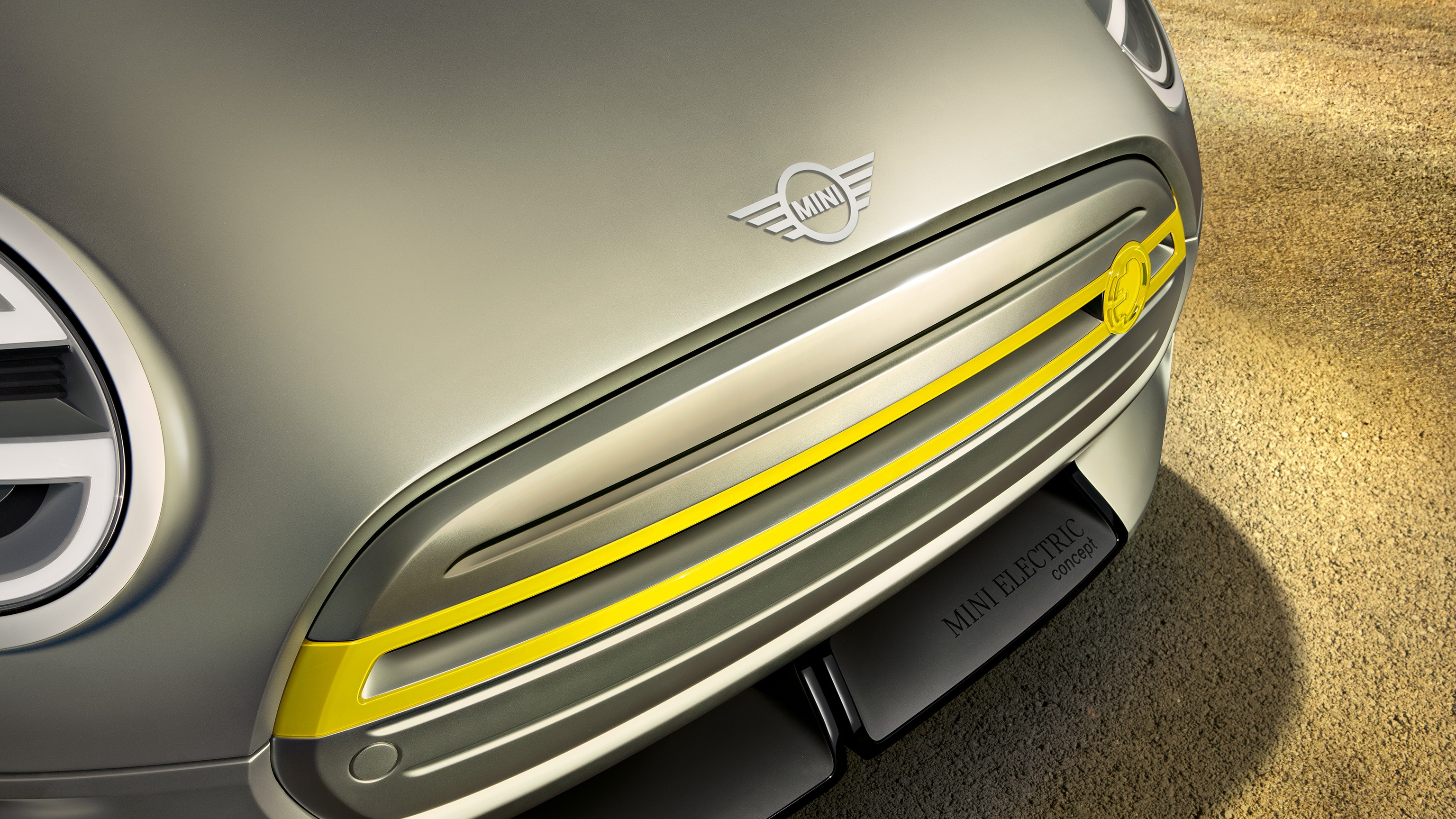 Ý tưởng xe điện MINI Electric – cận cảnh phía trước